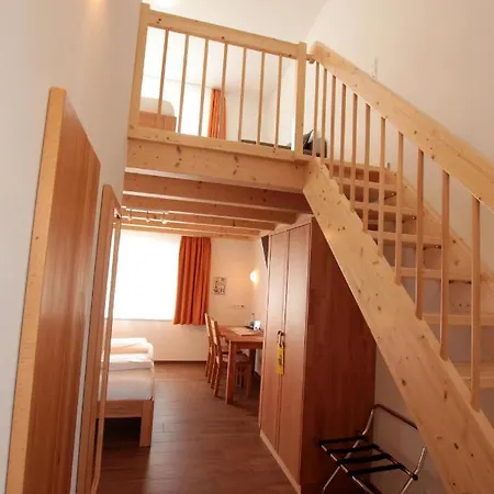 Hotel Hotel Sunnegaessle 3*