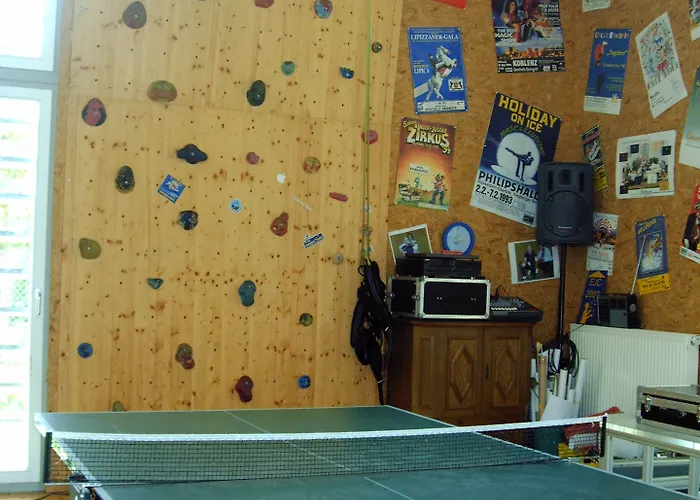 Sunnegaessle 3* Rust